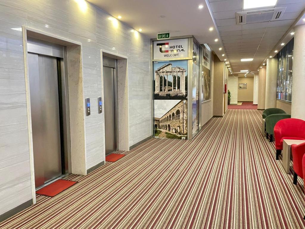 Hotel Terminal טיראנה מראה חיצוני תמונה