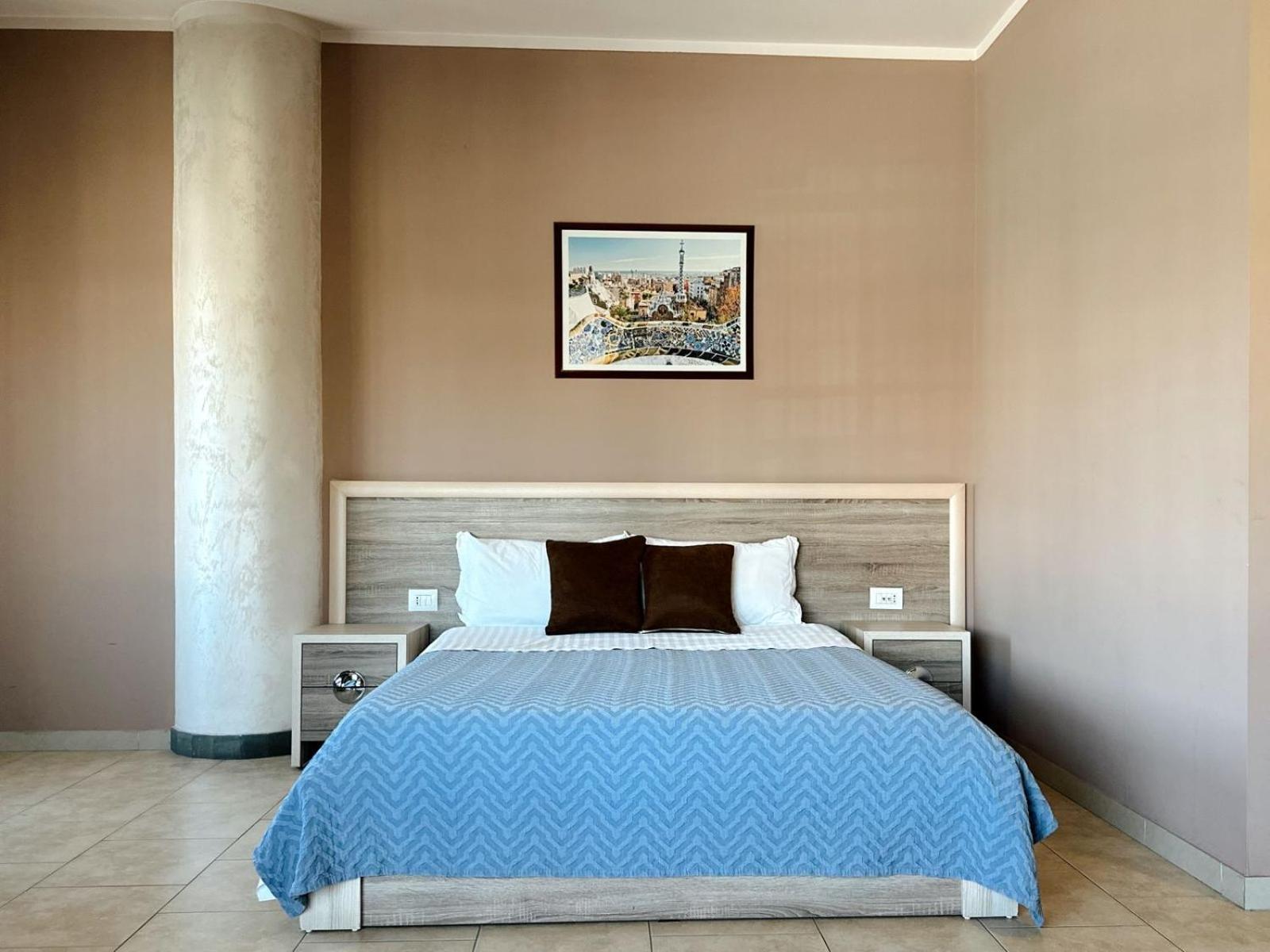 Hotel Terminal טיראנה מראה חיצוני תמונה