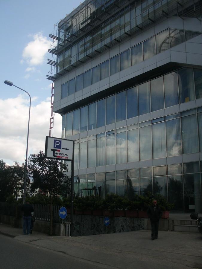 Hotel Terminal טיראנה מראה חיצוני תמונה