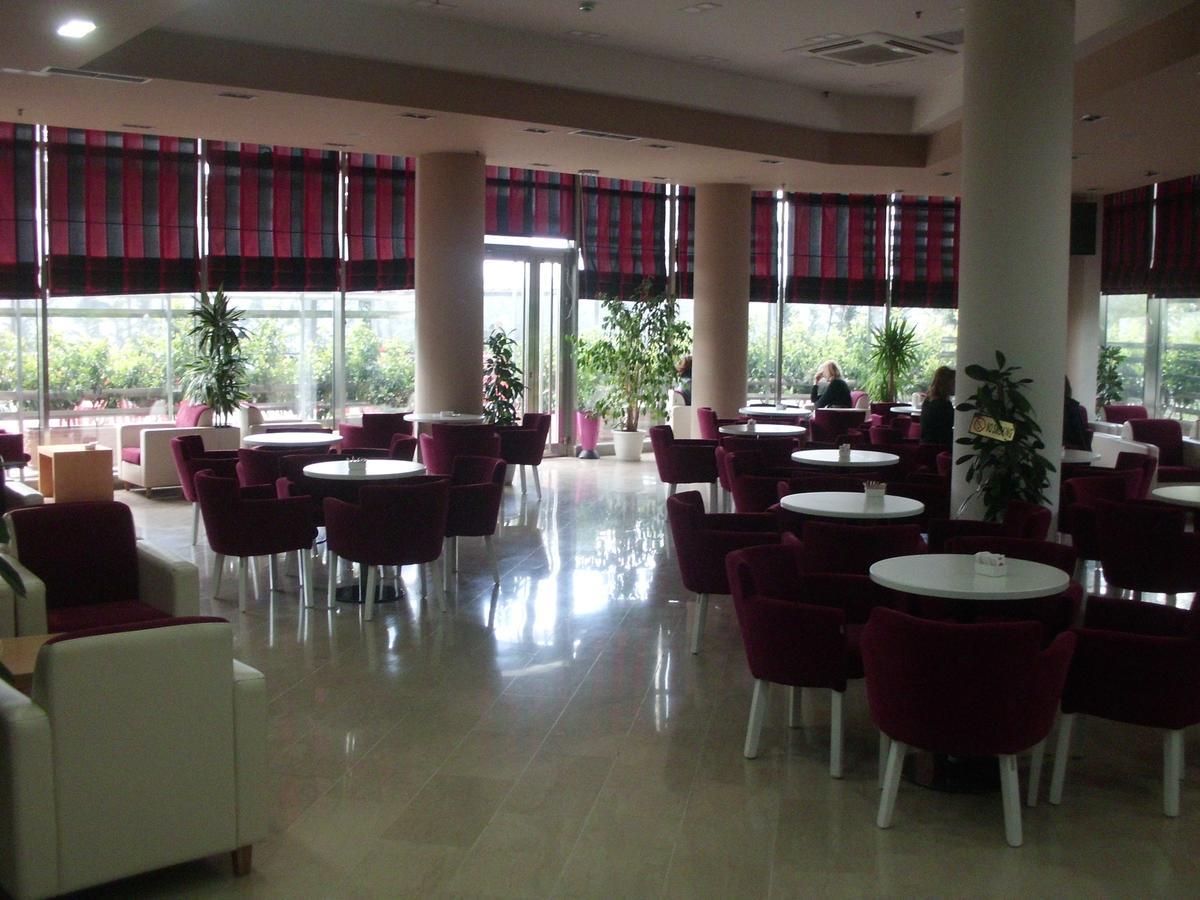 Hotel Terminal טיראנה מראה חיצוני תמונה